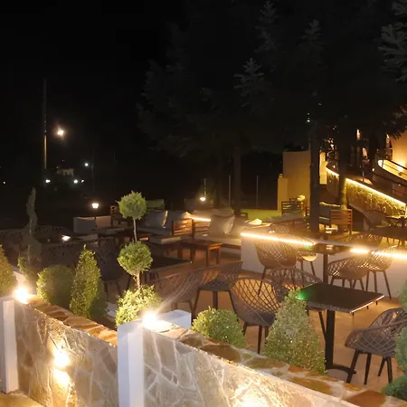 Hotel Konaki 3*