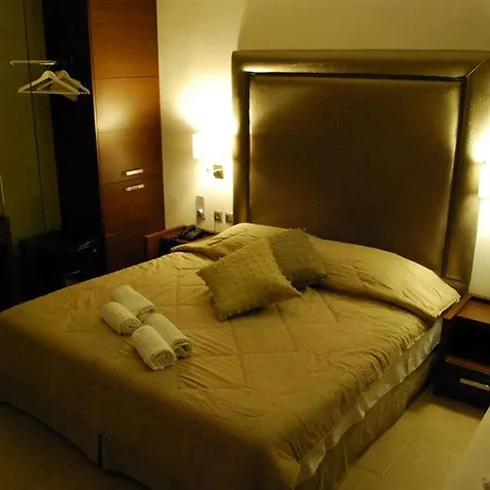 Konaki Hotel 3*