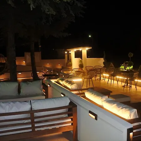 Konaki Otel 3*