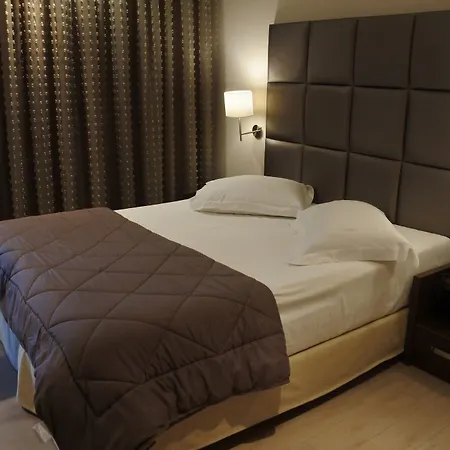 Otel Konaki Arnaía