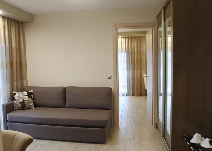 Hotel Konaki 3*